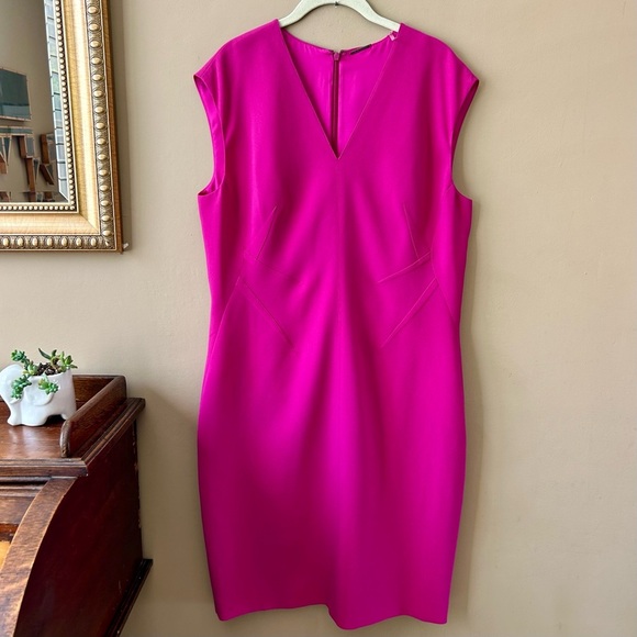Elie Tahari Fuchsia Pink Crepe V-Neck Sheath Dress Cap Sleeve Size 14 - Picture 10 of 13